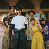 山下美月、桜田通、チェ・ジョンヒョプ、勝地涼、橋本環奈、加納愛子「バカンスの法則」（C）AbemaTV, Inc.