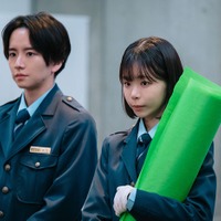板垣李光人、趣里「大空港～GATE24～」第1話（C）テレビ朝日