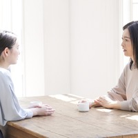 育ちのよい人が何度も口にする「気づかいの言葉」をご存じでしょうか? 今日からマネできる具体的な言葉とは