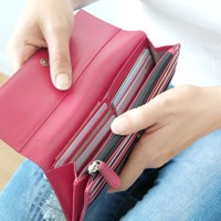 【元国税芸人】お金が貯まらない人の「財布の中身」ってこんなの!入ってたらアウトなものは