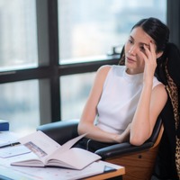 落ち込みやすい人は自分を「過大評価しすぎ」かも⁉ 人材育成のプロが教える、「自信がない」という悩みの正体