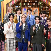 （前列左から）カイ、曽野舜太、古川毅、高田彪我、TETTA（後列左から）大倉空人、FUMINORI、 志賀李玖、近藤駿太（C）TBS