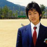 母親を事故で亡くした元レーサーが「大切にする」をカギに美容ブランドMONNALIを立ち上げるまでの一部始終