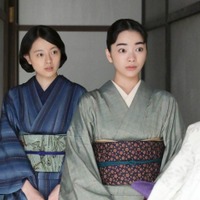 上坂樹里、見上愛「風、薫る」第123話（C）NHK