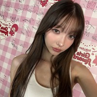 モデルプレスのインタビューに応じた雑賀サクラ（C）モデルプレス