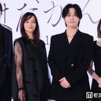 「はだかんぼうたち」制作発表記者会見に出席した（左から）高木雄也、加藤ローサ、松田元太、大沢あかね（C）モデルプレス