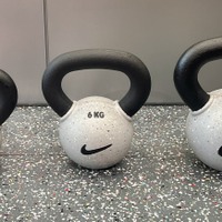 ビジュよし!宅トレのモチベが上がるNike Strength。ふわっと「筋トレしたいな~」って思う人、ギアから入るも手!
