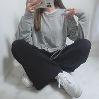 軽くて暖かい今買って真冬まで着倒せる【ユニクロ】フリースTが主役の秋カジュアル【40代の毎日コーデ】