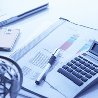自分のお金の使い方のチェックとして振り返ってみたいのが、支出のポートフォリオです。手持ちのお金を一体何に振り向けるのが最もパフォーマンスが高いかを考えてみましょう。