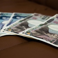 1000万円以上まとめて預金したい人にオススメの定期預金があります。それはオーストラリア・ニュージーランド銀行のANZプラスという円定期預金です。いったいどんな円定期預金なのでしょうか。