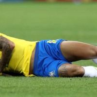 ネイマールの「転がり」、なんとウィンブルドンのレジェンド選手がネタに！？