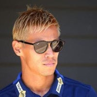 「若い選手はもっとやらんかい！」大活躍の本田圭佑、もはや指導者だ