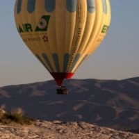 もはや香川フィーバー！トルコ有名観光地の空に「日本語バナー」が舞う