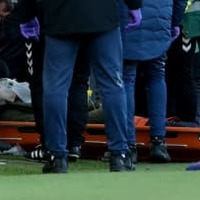 メガクラブ注目の18歳、ベンチで倒れる…病院搬送も意識あり