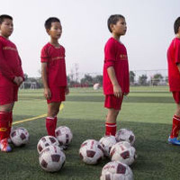 中国、本気だぜ…「サッカー幼稚園」を全国に設立へ