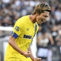 鈴木優磨、ベルギーで2点目！「喜び爆発」の決勝ゴールを見よ
