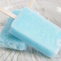 タイではチャナティップがガリガリ君をアピールしている