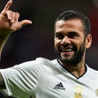 これがダニ・アウヴェスだ！ロッカーでの「魂のスピーチ」がすごい