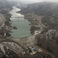 4月1日から本格運用される群馬県長野原町の八ツ場ダム＝30日午後（共同通信社ヘリから）