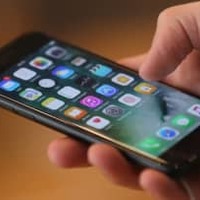 「誤審だろ！見ろよ」 主審にスマホを突きつけた選手、無視されてブチ切れ退場
