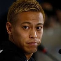 本田圭佑、「生配信」でポルティモネンセ移籍を発表