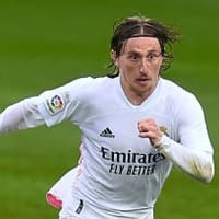 モドリッチ、レアルで「減給での残留受け入れ」か