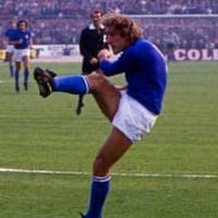 新型コロナで両足切断の元イタリア代表選手、亡くなる