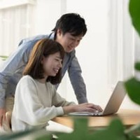 結婚後、どのようにお金の管理をしていくのかはとても重要。家計管理は夫がするのか、妻がするのか、小遣い制か夫婦で財布を別にするか。家計管理の主なパターンと、各方法のメリット・デメリット、注意点を解説します。