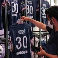 メッシのユニフォームは100万枚も売れてない　PSG公式が噂否定