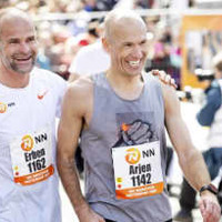 38歳ロッベン、42.195kmの初マラソン完走！そのタイムは