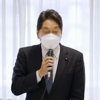 自民党安全保障調査会の全体会合で、あいさつする小野寺五典会長＝21日午後、東京・永田町の党本部