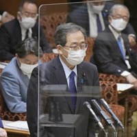 参院予算委で答弁する斉藤国交相＝31日午前