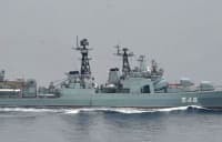 対馬海峡を北上したロシア海軍の駆逐艦＝21日（防衛省統合幕僚監部提供）