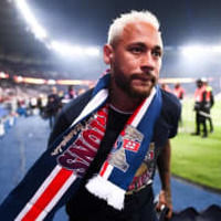 来日はどうなる…ネイマール、PSG退団に前向きか