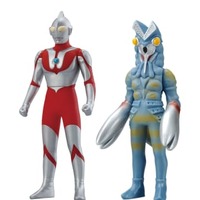 バンダイの「ウルトラマン」シリーズの人形