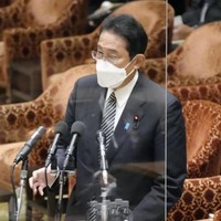 衆院議運委で答弁する岸田首相＝8日午後