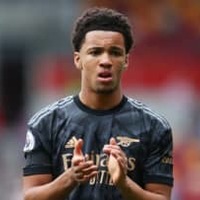 15歳で最年少デビューのアーセナルMFヌワネリ、外圧かけるな！と危惧する声も
