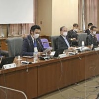 財務省で開かれた全国財務局長会議＝1日午前