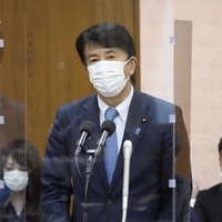 衆院法務委員会で所信表明する斎藤法相＝15日午前