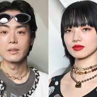 「シャネル」秋冬コレクションに参加した菅田将暉、小松菜奈／Photo by Getty Images