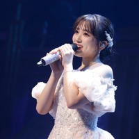 「矢吹奈子 卒業コンサート〜未来への翼〜」（C）Mercury