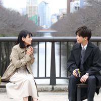 奈緒、岩田剛典「あなたがしてくれなくても」第1話より（C）フジテレビ