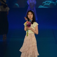 筒井あやめ（C）Rakuten GirlsAward 2023 S／S