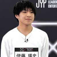 伊藤瑛史（C）HJホールディングス