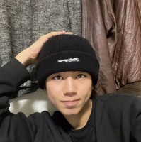 モデルプレスのインタビューに応じた永井春樹さん（提供写真）