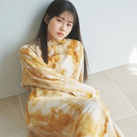向井純葉「blt graph.vol.96」ローソンエンタテインメント購入特典ポストカード（提供写真）
