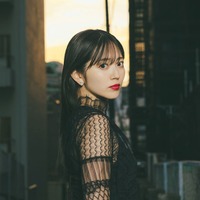 鈴木愛理（C）光文社／週刊FLASH 写真：東京祐