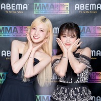 本田仁美、矢吹奈子（C）2023 Melon Music Awards（MMA2023）