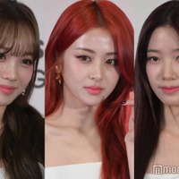 KIM CHAEWON、HUH YUNJIN、KAZUHA（C）モデルプレス