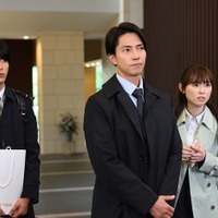 （左から）板垣瑞生、山下智久、福原遥「正直不動産2」第1話（C）NHK